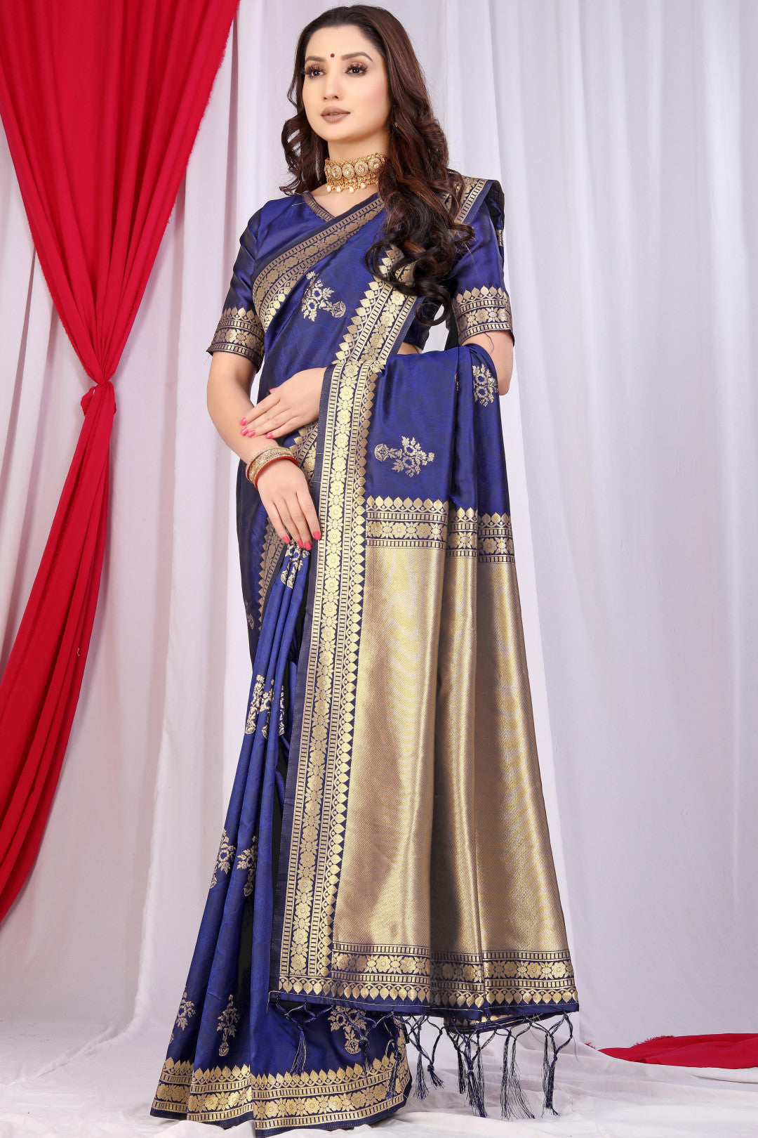 Parveen Blue Banarasi Silk Saree Zari Weaved