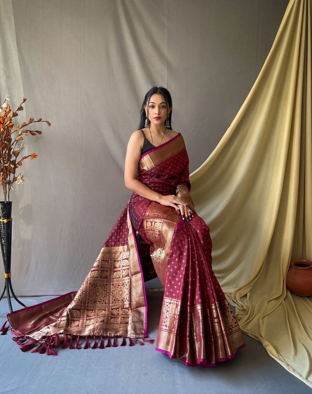 Maroon Banarasi Silk Saree Zari Weaved