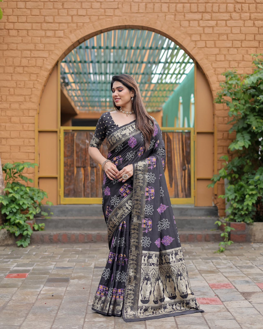 Mastani Black Bandhej Saree