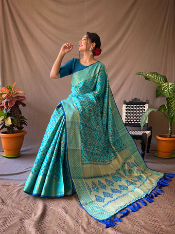 Rama Green Patola Kanjivaram Silk Saree