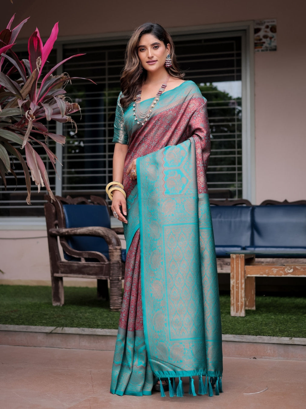 Dual Tone Ikkat Patola Kanjivaram Saree